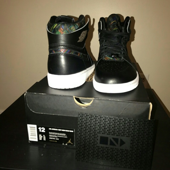 Air Jordan Retro 1 - Picture 8 of 8